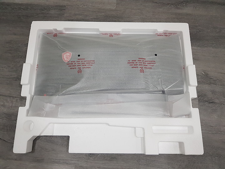 【小宅開箱】MSI Optix MAG271R 便宜的 165Hz 1ms 的電競螢幕 不專業開箱