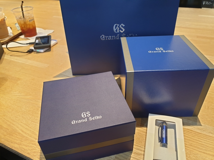 開箱 我的第一支GS 石英錶 sbgx265