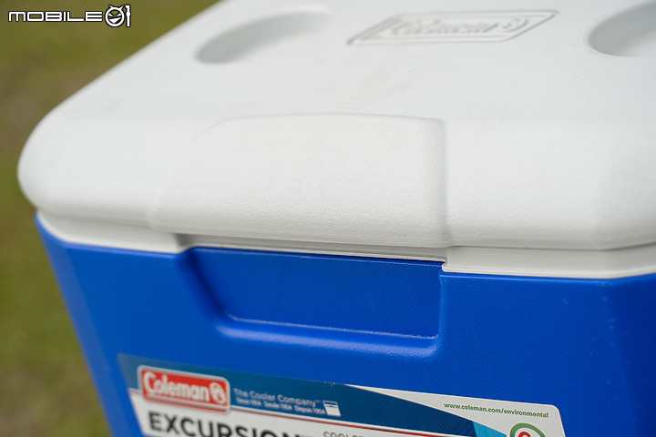 Coleman 30 QUART EXCURSION COOLER 硬式保冷箱簡單介紹