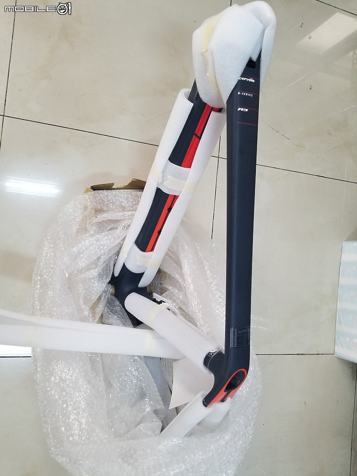 [分享]cervelo R5 抵台的好消息
