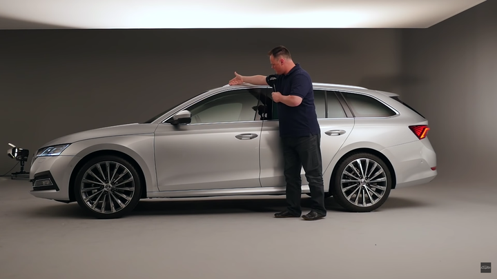 最科技化的SKODA！全新大改款『Octavia』Combi旅行車與四門Sedan｜外觀與內裝車評！