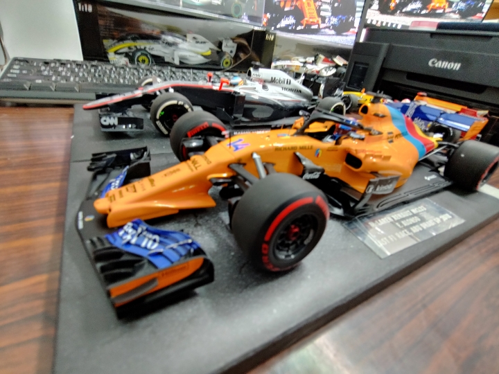 [開箱]MINICHAMPS 1/18 McLaren MCL33 F.ALONSO L.E. 518 pcs.