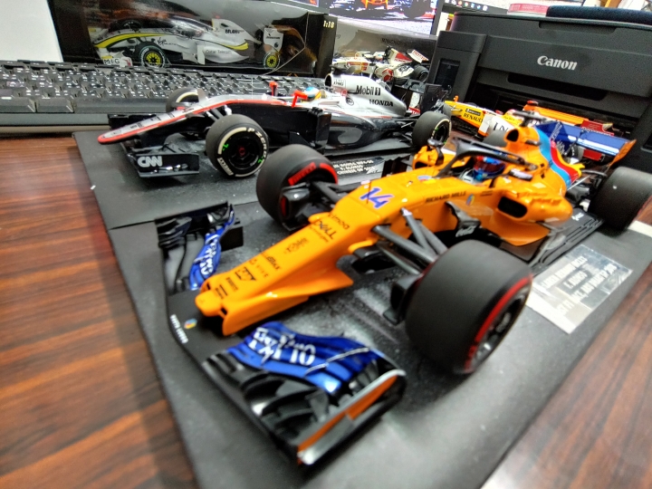 [開箱]MINICHAMPS 1/18 McLaren MCL33 F.ALONSO L.E. 518 pcs.