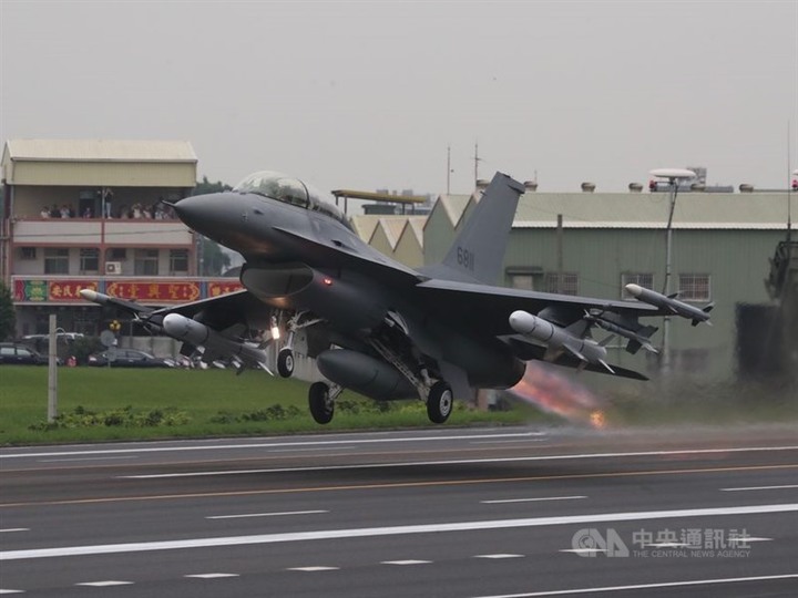 F-16V戰機採購特別預算 立法院火速三讀通過