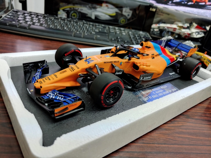 [開箱]MINICHAMPS 1/18 McLaren MCL33 F.ALONSO L.E. 518 pcs.