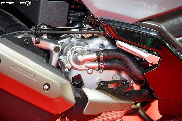 【EICMA2019】SYM MAXSYM 400i E5 米蘭發表！標配 TCS 循跡、外型更動感