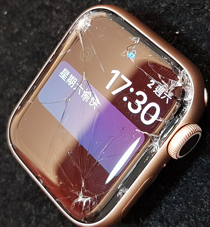 Apple Watch 5 摔落螢幕爆裂 (附圖)