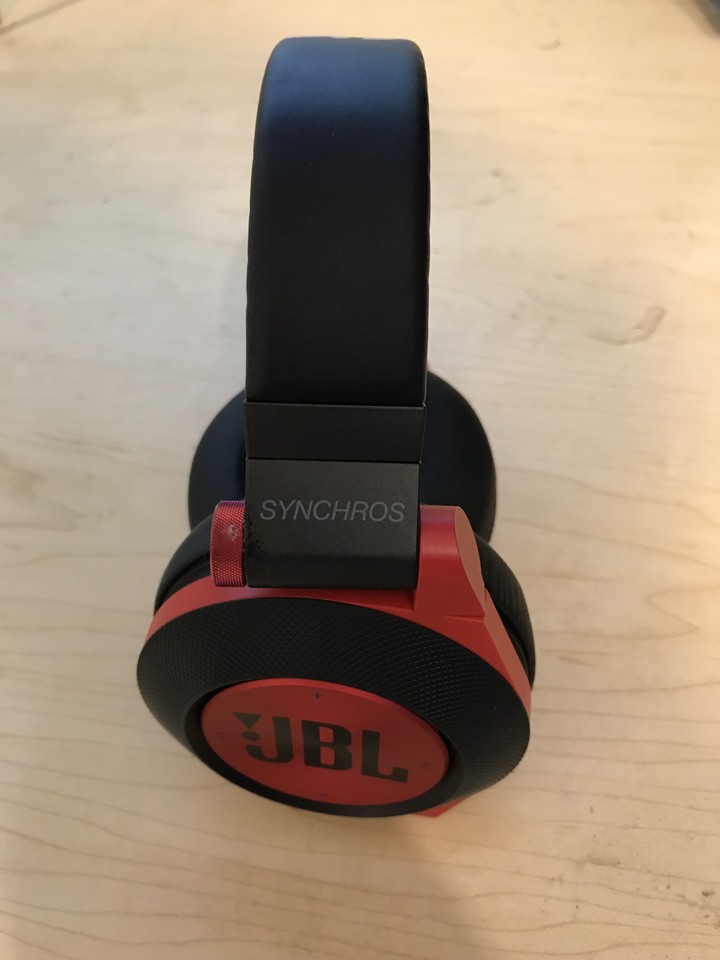 【JBL E50BT】簡易開箱, 分享