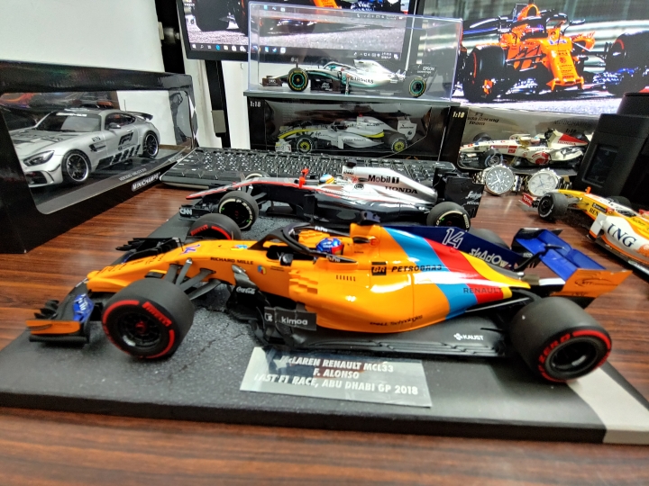 [開箱]MINICHAMPS 1/18 McLaren MCL33 F.ALONSO L.E. 518 pcs.
