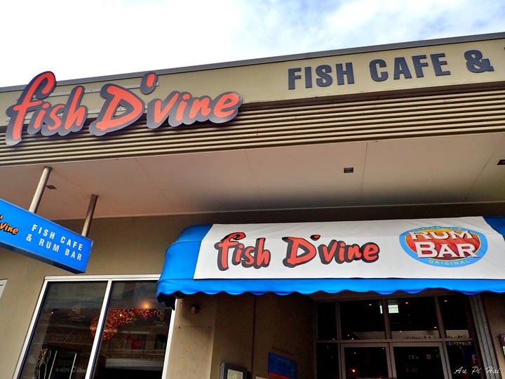 【Airlie Beach 艾爾利海灘】Lagoon~Cafe one 3吃早餐~Fish D\x27vine大啖海鮮~賽馬賽狗不稀奇,賽蟾蜍見過沒?