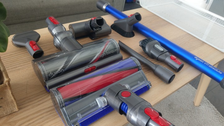 【Mobile01 & Dyson 之吸塵器達人養成班 - 台中場】一起變成 Dyson 傳教士吧!!! (附福利社)