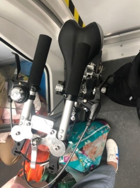 搭高鐵!搭公車!放車上!搭乘大眾運輸工具適合隨身攜帶的迷你小徑摺疊單車!
