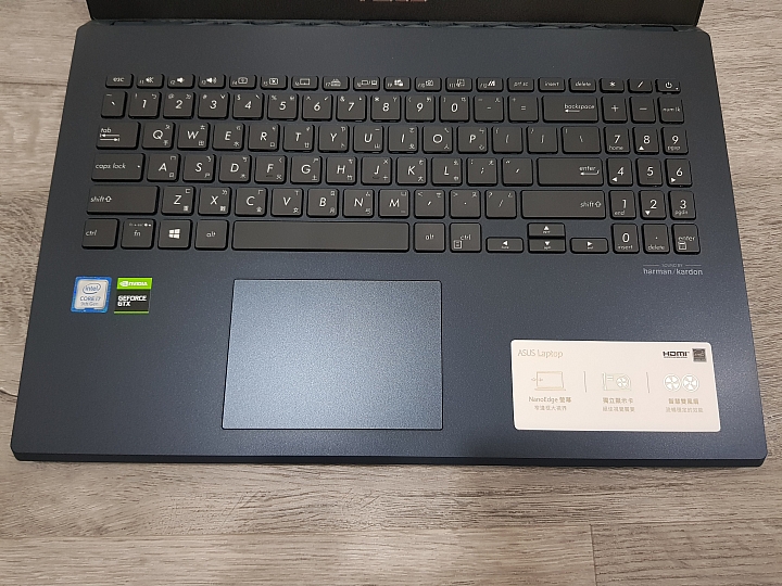 【小宅開箱】ASUS X571 series (X571GT)－ 全不能的全能筆電