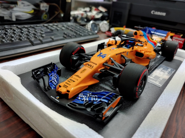 [開箱]MINICHAMPS 1/18 McLaren MCL33 F.ALONSO L.E. 518 pcs.