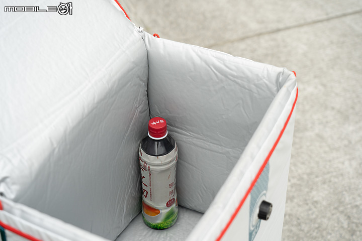 QUECHUA ICE FRESH COMPACT 26L 自動充氣保冷箱簡單介紹