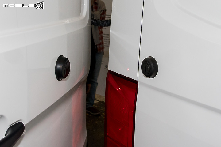 【採訪】Volkswagen Crafter Van實地賞車! 超大肚量商用霸王長/中軸車型聯袂登場