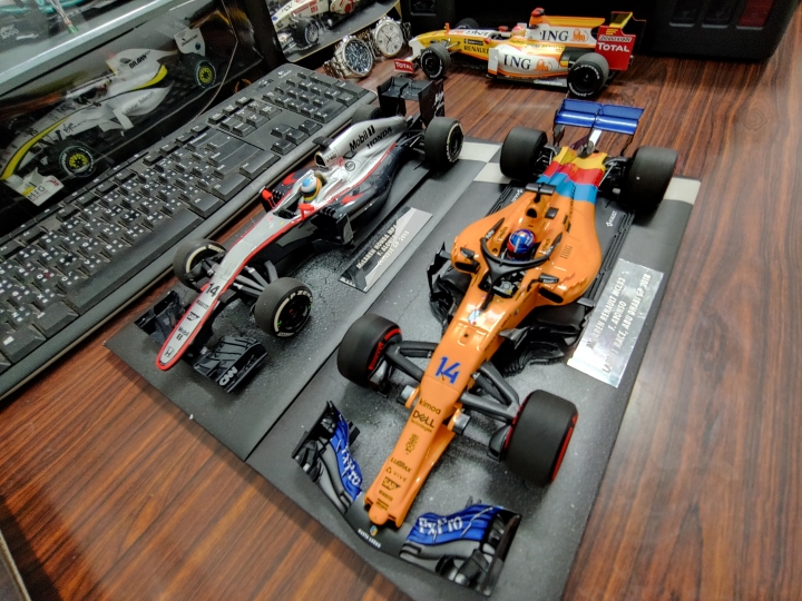[開箱]MINICHAMPS 1/18 McLaren MCL33 F.ALONSO L.E. 518 pcs.