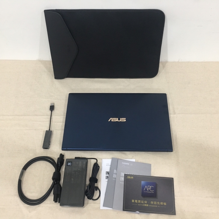 開箱_最小15吋筆電Zenbook UX534 feat.Intel 10代處理器
