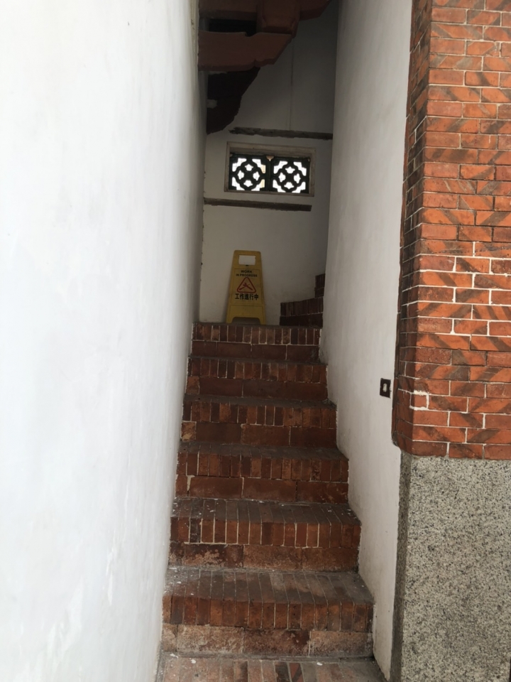蜂炮下的歷史痕跡 _ 『逮霸慫』趴趴照