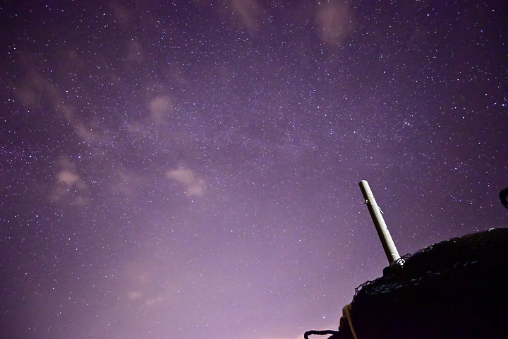 點我看大圖 5星連珠與銀河同框Z50+16-50mm和Z6+14-30mm車城銀河縮時影像,縮時影像startrails下載與操作說明。