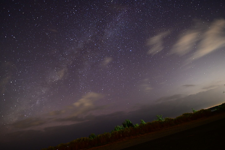 點我看大圖 Z7+Sigma 14mm F1.8冬天銀河在車城台一線旁