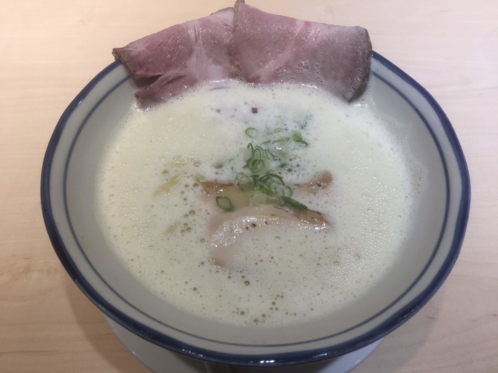 [食記] 麵屋昕家，台灣台北內湖頗有人氣的美味泡系雞白湯拉麵！