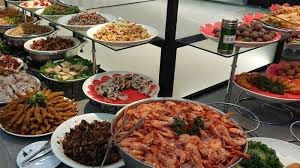 佛心來！牛排館+自助吧吃到飽不到200元 （有美食圖)