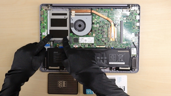 升級筆電記憶體和固態硬碟 ASUS S410UA+KLEVV RAM、SSD