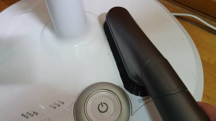 [試用] LG A9+ 濕拖乾吸樣樣來 寵物居家好幫手