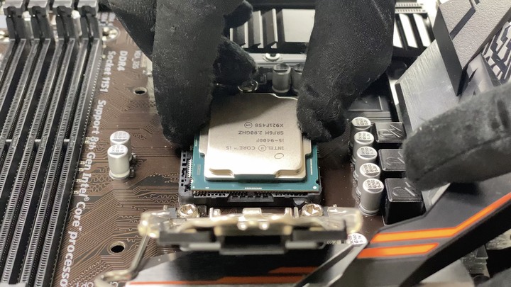 i5–9400F 無內顯 CPU,效能跑分