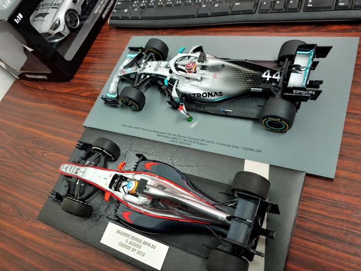 [開箱]SPARK 1/18 Mercedes-AMG F1 #44 W10 2019