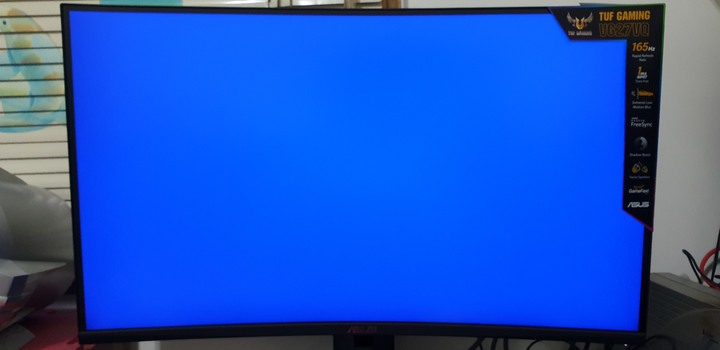 【不專業開箱】ASUS TUF GAMING VG27VQ 曲面電競螢幕