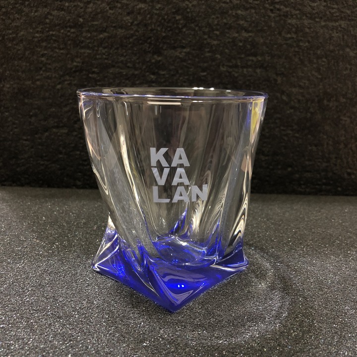 《KAVALAN》金車40周年紀念-法國頂級葡萄酒桶單一麥芽威士忌