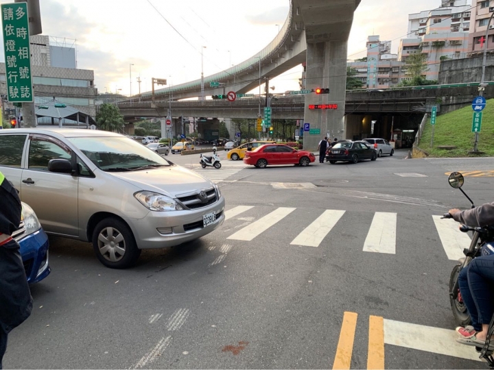 徵求11/10基隆行車記錄器