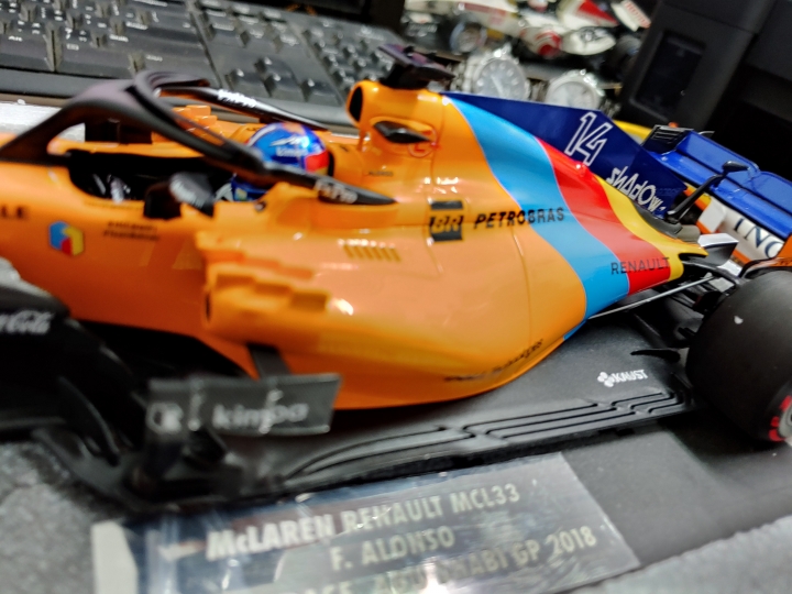 [開箱]MINICHAMPS 1/18 McLaren MCL33 F.ALONSO L.E. 518 pcs.