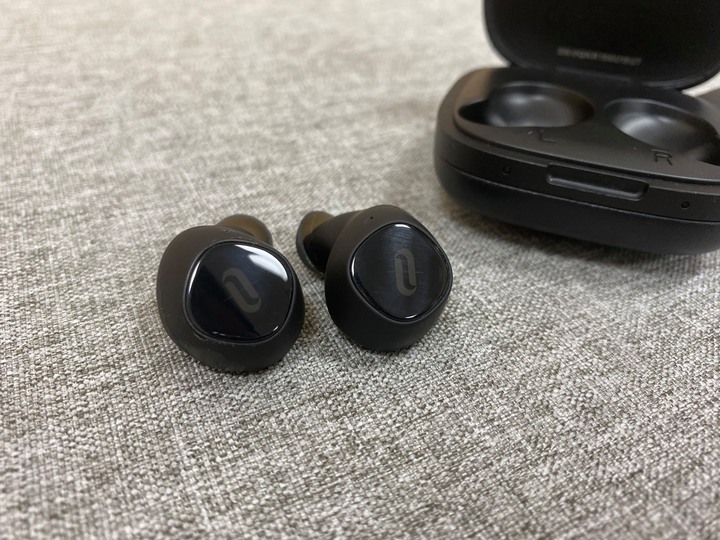 IEM入耳深度降噪、三頻均衡清晰透徹Duo free+真無線藍牙耳機心得