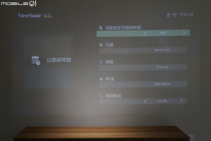 ViewSonic X10-4K UHD LED 投影機  配備 Harmon/Kardon喇叭 裏外都吸睛