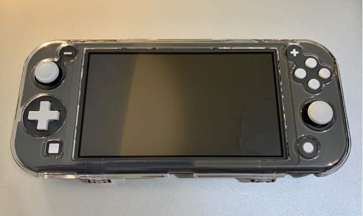 Switch Lite HORI PC 保護殼開箱