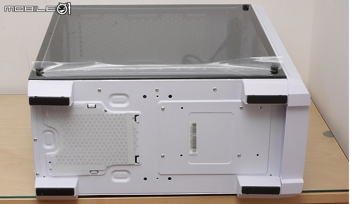 [開箱] 火鳥 BitFenix 美型白化系 Nova Mesh TG 風魅影
