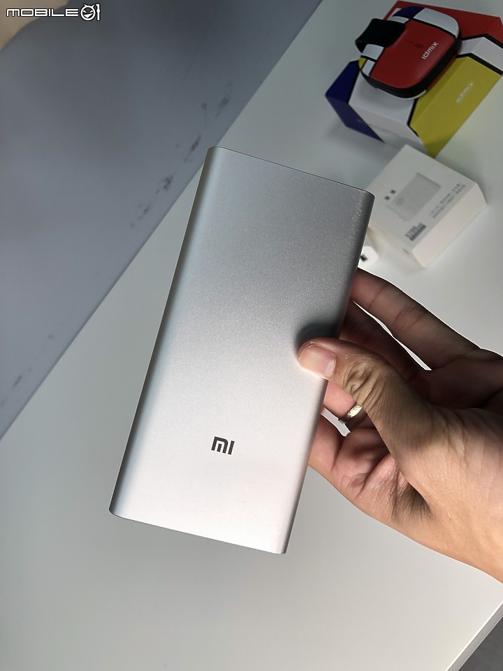 行動電源品牌演化史 - Anker, 小米, 紫米 , IDMIX