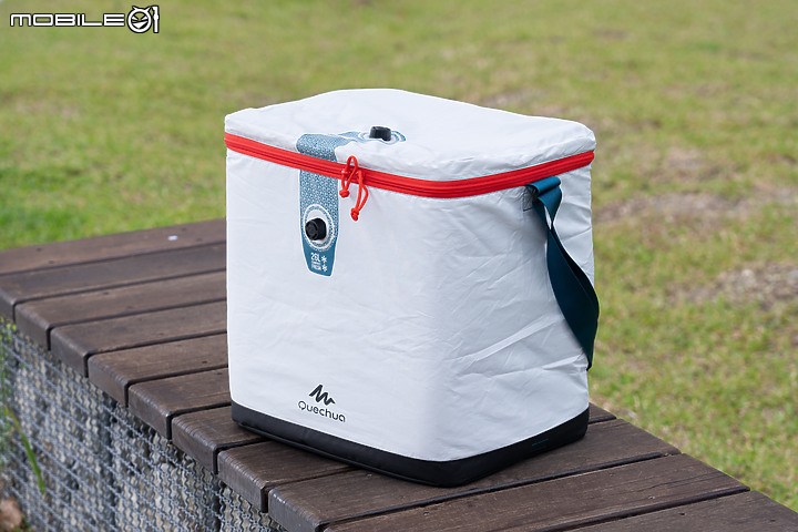 QUECHUA ICE FRESH COMPACT 26L 自動充氣保冷箱簡單介紹