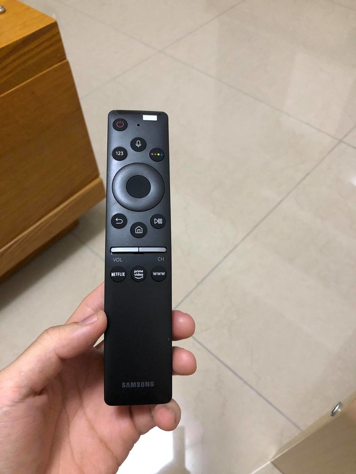 （開箱）三星UA55RU7400WXZW