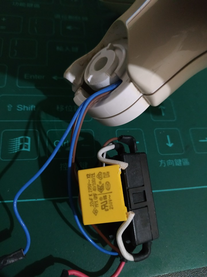 請問Panasonic EH-NE14 1200w吹風機更換