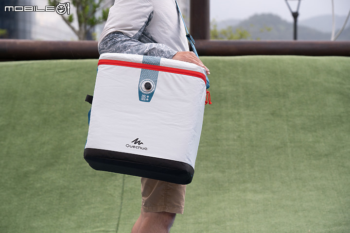 QUECHUA ICE FRESH COMPACT 26L 自動充氣保冷箱簡單介紹