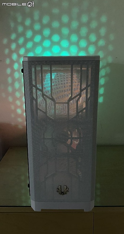 [開箱] 火鳥 BitFenix 美型白化系 Nova Mesh TG 風魅影
