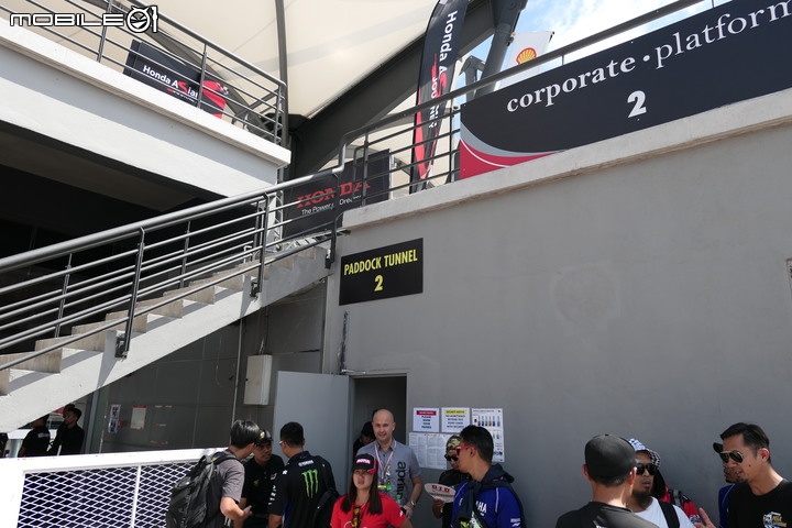 [一輩子來過一次，才叫人生!!] # MOTOGP Sepang賽道體驗 #NHKHelmets