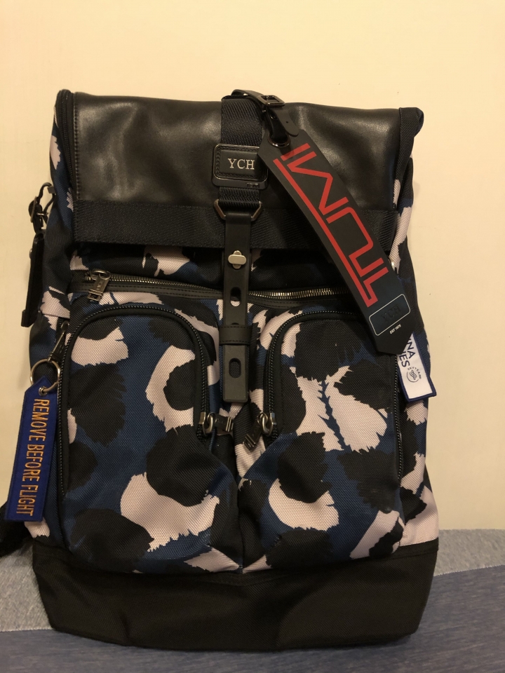 TUMI 捲蓋後揹包開箱