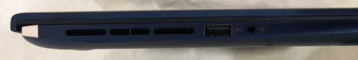 開箱_最小15吋筆電Zenbook UX534 feat.Intel 10代處理器