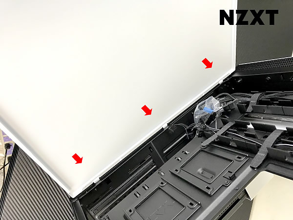NZXT H710i幹「大」事,美型機殼也搞數位控制!