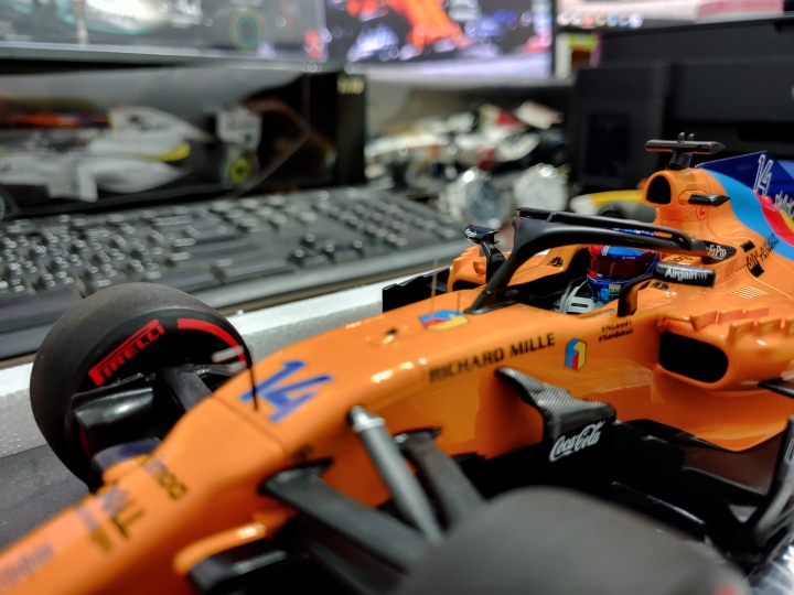 [開箱]MINICHAMPS 1/18 McLaren MCL33 F.ALONSO L.E. 518 pcs.